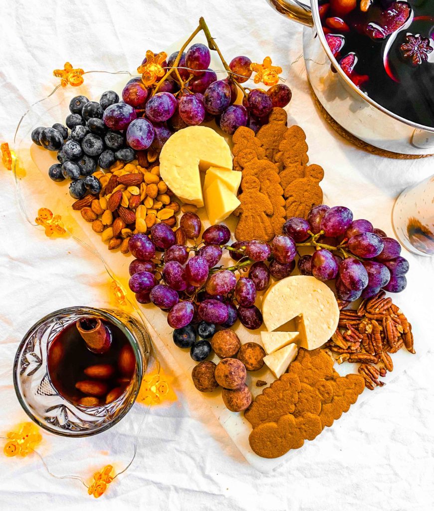 christmas-mulled-wine-spice-mix-recipe-red-wine-pairing-cheese-platter-cookies-snacks-that-goes-well-guide