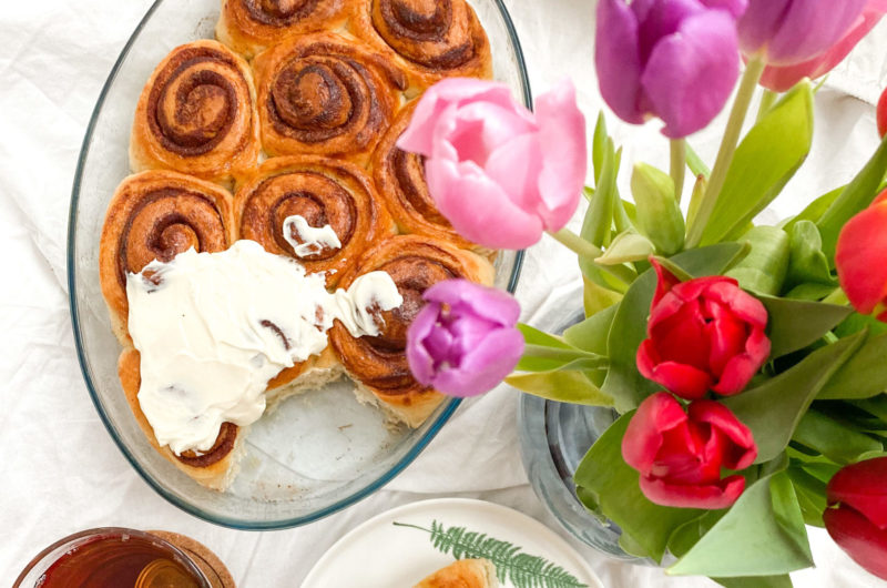 Super Fluffy Cinnamon Roll Recipe with Cream Cheese Frosting