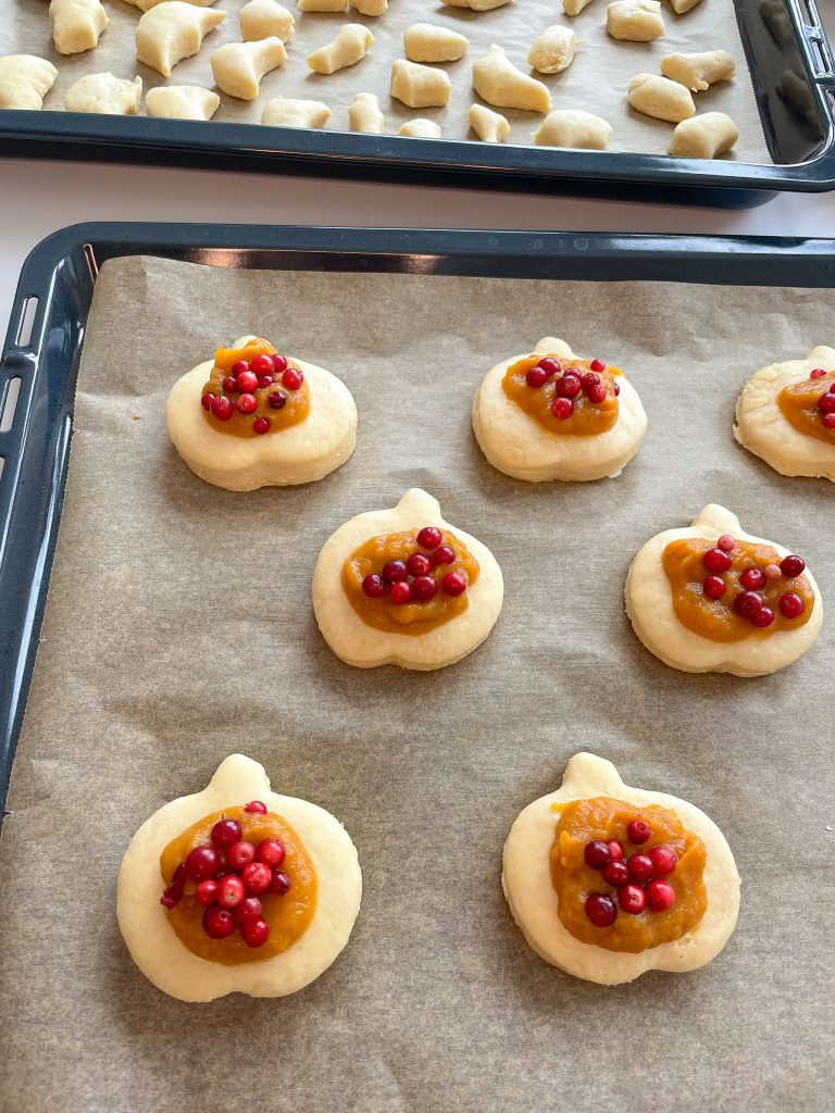 Pumpkin cranberry danish pastry